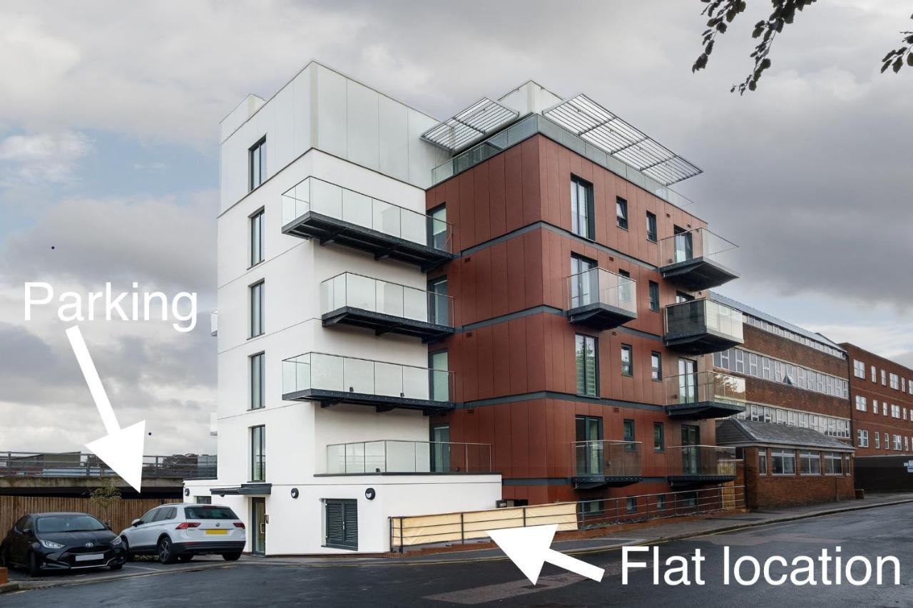 Luton Modern Serviced Accommodation For Contractors, Relocators, Professionals, Tourists And Students - Akugi Homes Esterno foto